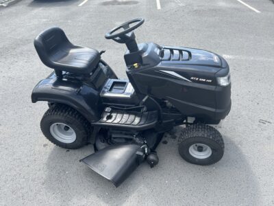 Murutraktori rent. Murutraktori haagisega rent. Трактор газонокосилка в аренду